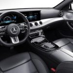 21Mercedes-EClassSedan-InteriorFront-5×3